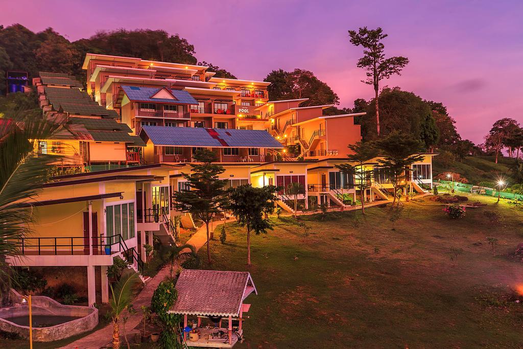 Phi Phi Chang Grand Resort Екстериор снимка
