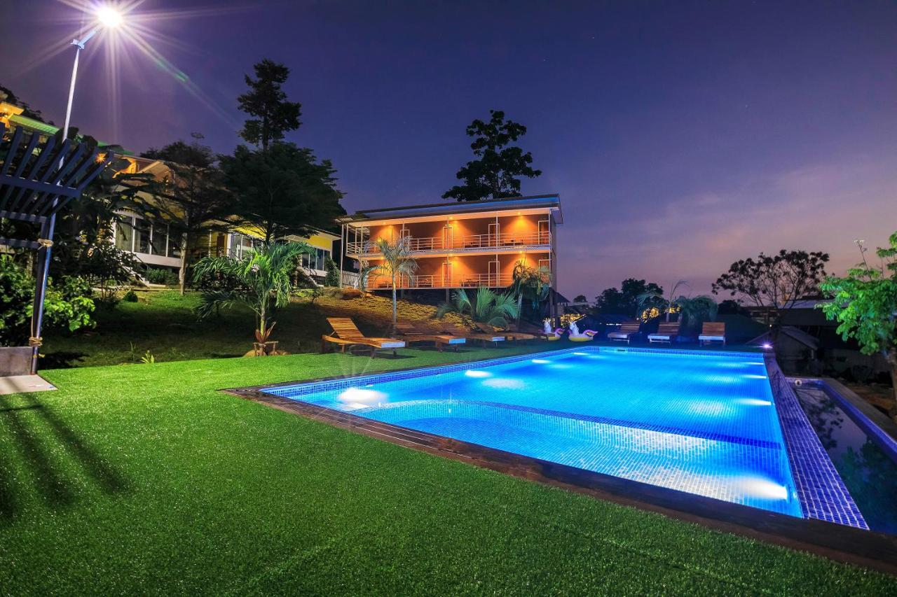 Phi Phi Chang Grand Resort Екстериор снимка